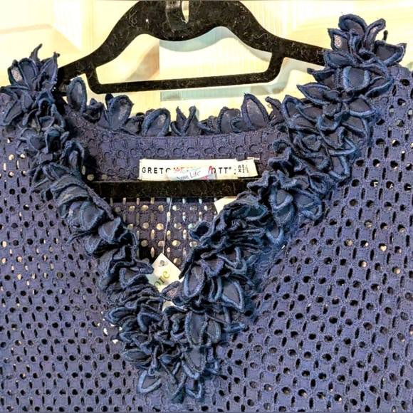 Gretchen Scott Split Neck Ruffle Top - Picture 4 of 8